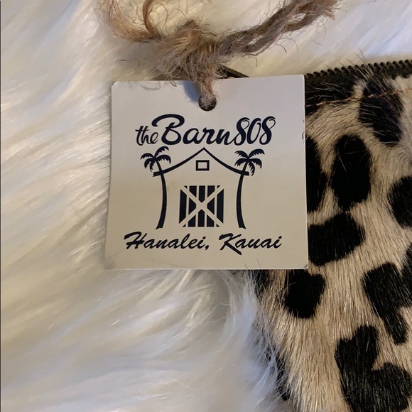 Clutch - Picture 2 of 7